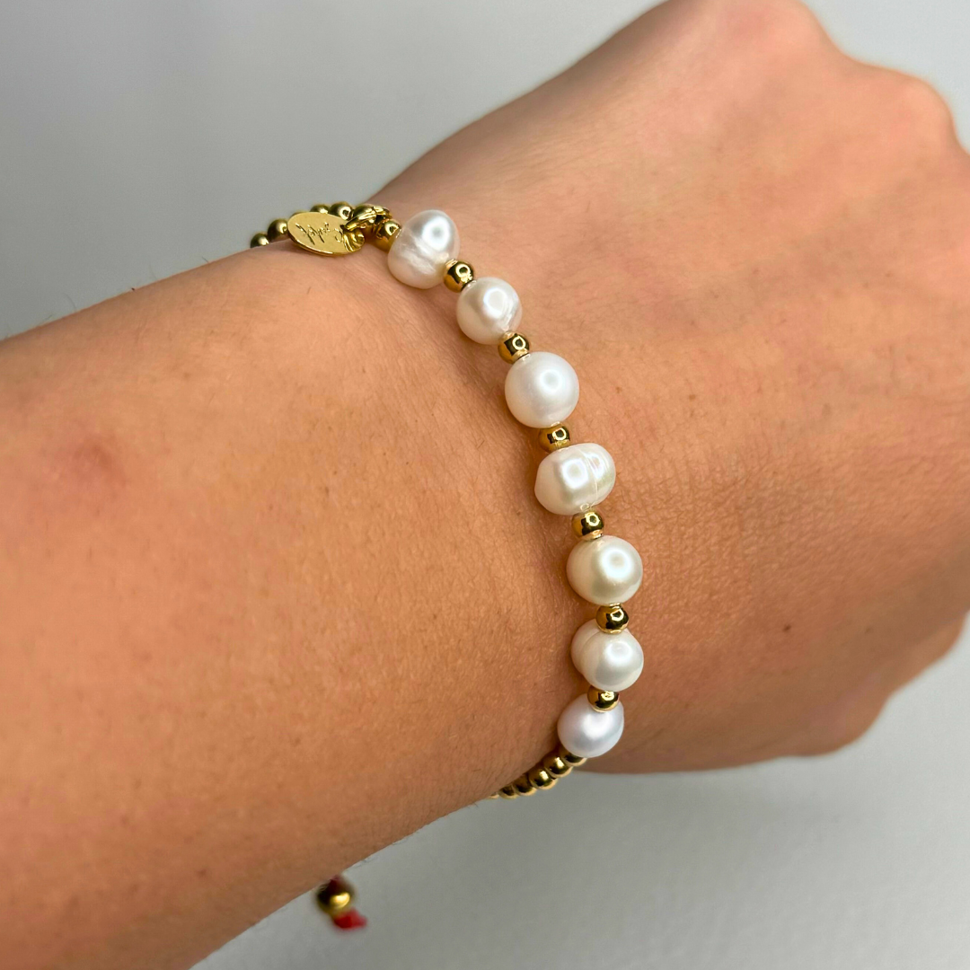 Belle pearl bracelet