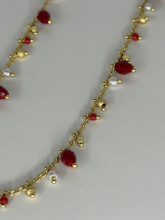 Red,pearl  necklace