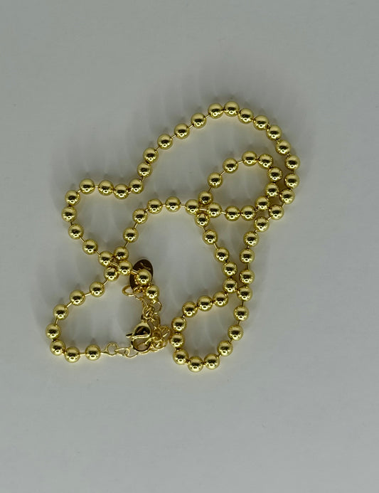Beaded necklace