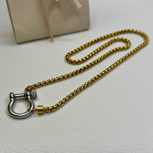 Lock necklace