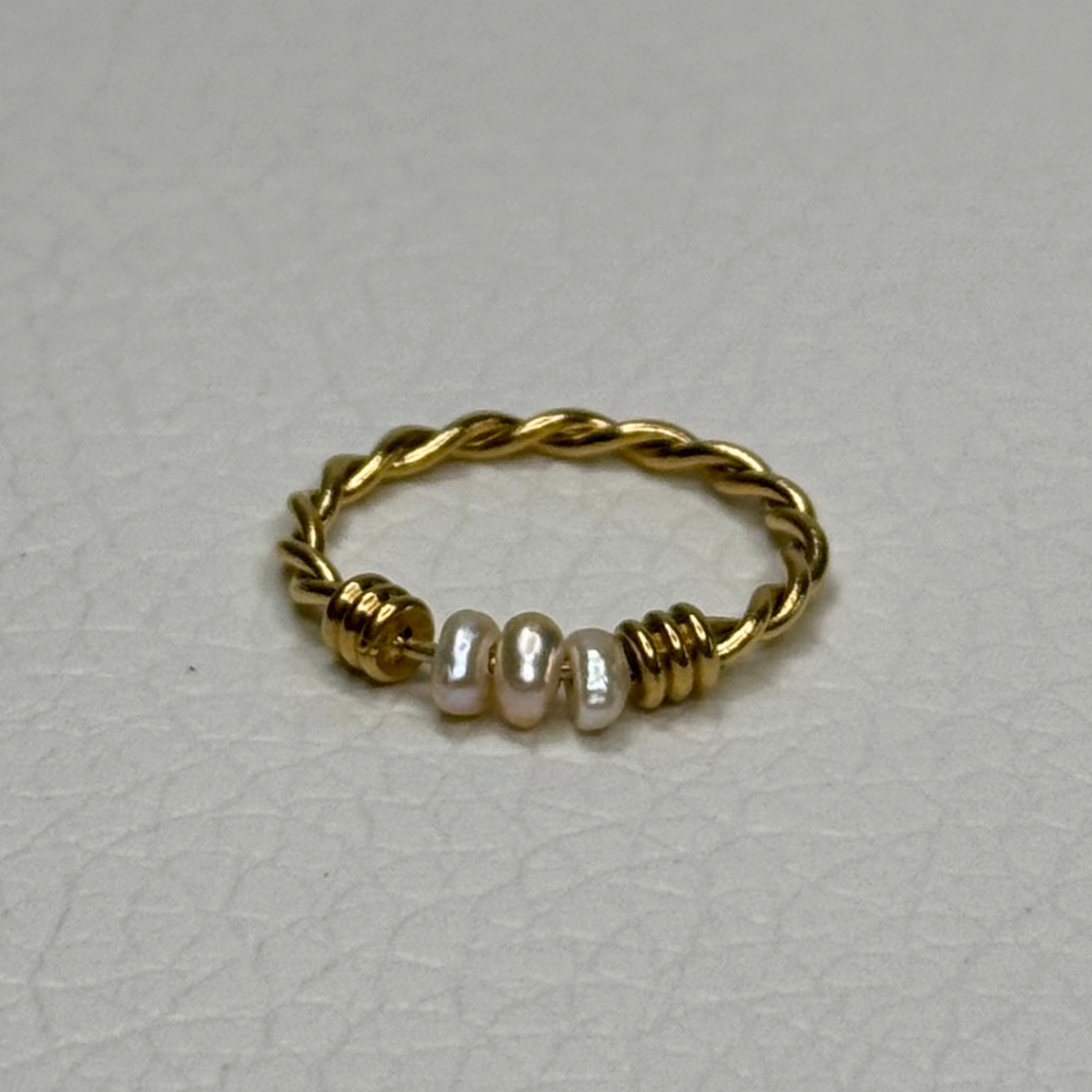 Pearly Ring
