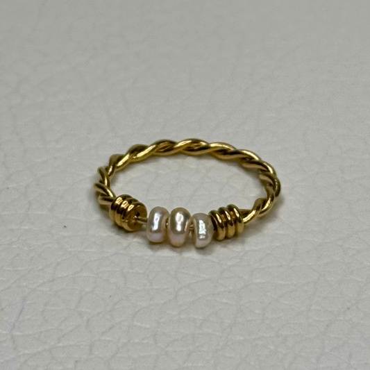 Pearly Ring